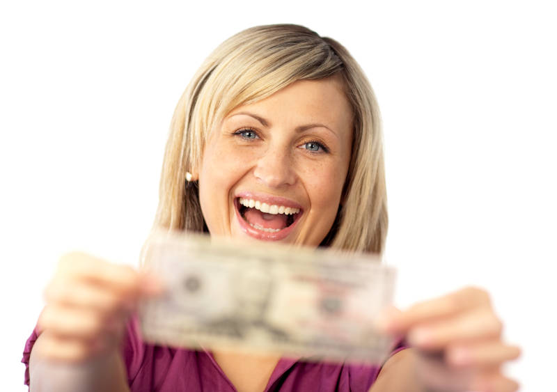 What’s a Side Hustle and How It Can Transform Your Life in 2025 5 Entrepreneur enjoying side hustle benefits like extra income and networking in 2025.